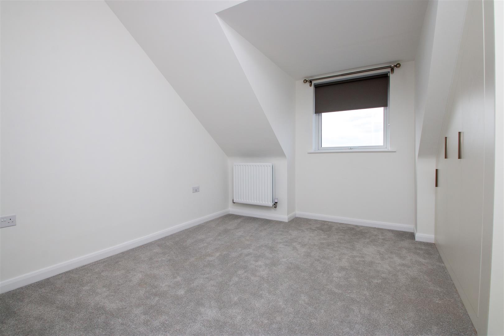 Eredine Crescent, Shenley Wood, Milton Keynes